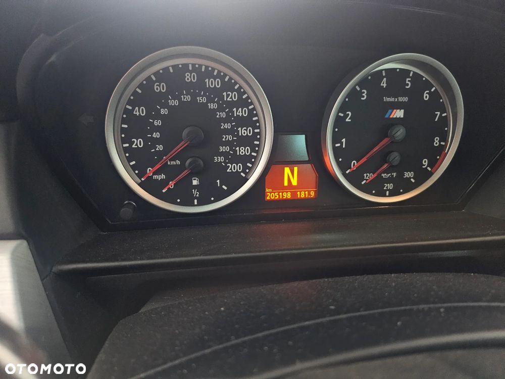 BMW M5 Standard - 12