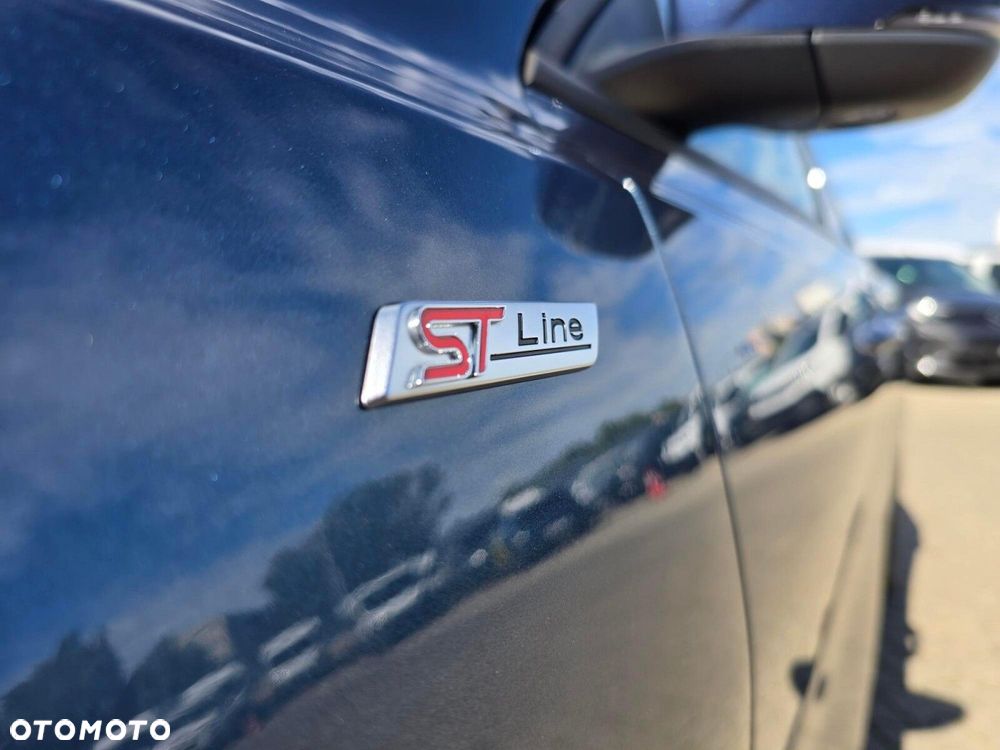 Ford Focus 1.0 EcoBoost ST-Line X - 11