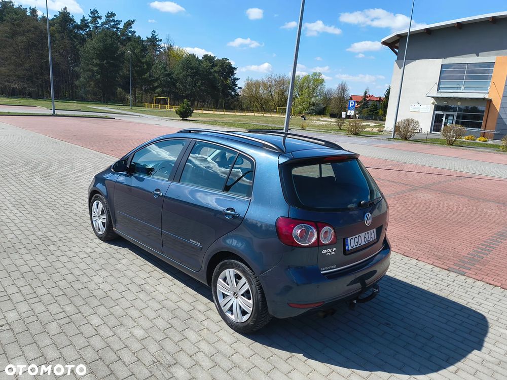 Volkswagen Golf Plus 2.0 TDI DPF Comfortline - 12