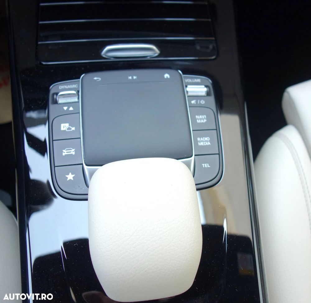 Mercedes-Benz CLA 200 7G-DCT Special Edition - 16