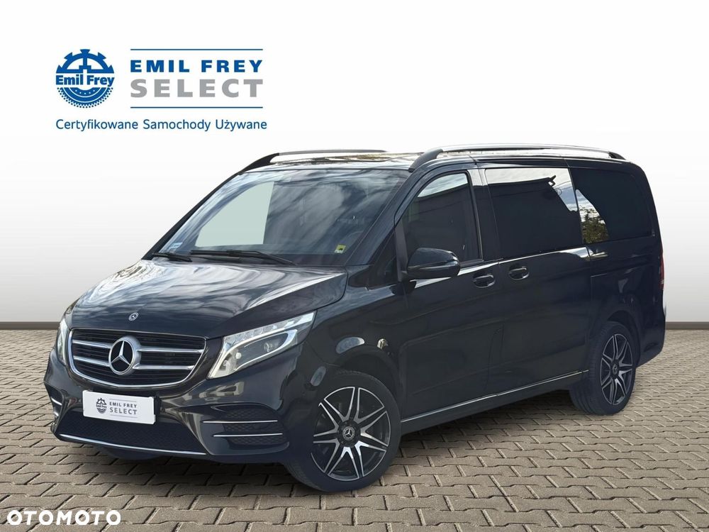 Mercedes-Benz Klasa V - 1