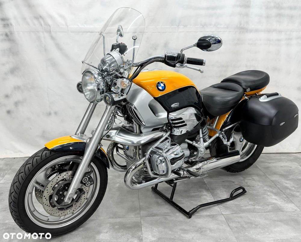 BMW R - 1