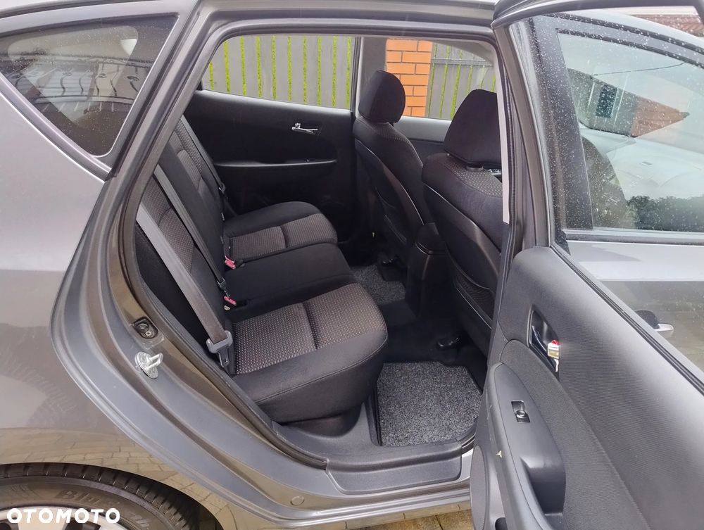 Hyundai i30 1.6 Comfort - 13