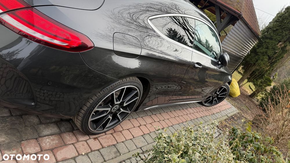 Mercedes-Benz Klasa C 220 d 9G-TRONIC AMG Line - 5