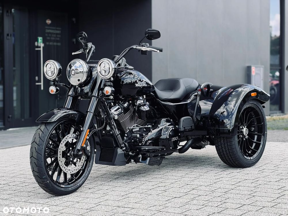 Harley-Davidson Trike Freewheeler - 16