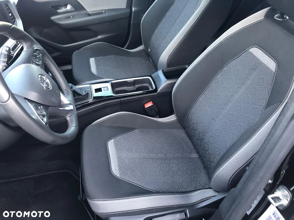 Opel Mokka 1.2 T Edition S&S - 12