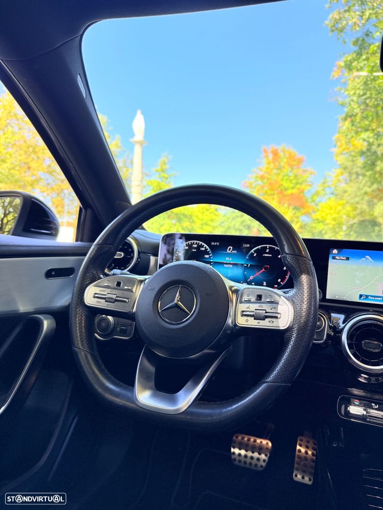 Mercedes-Benz A 180 d 7G-DCT AMG Line - 16