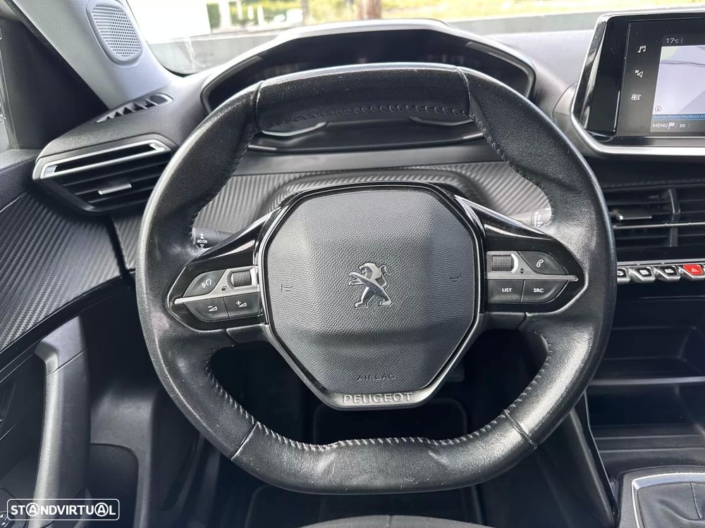 Peugeot 2008 1.2 PureTech Allure Pack - 48