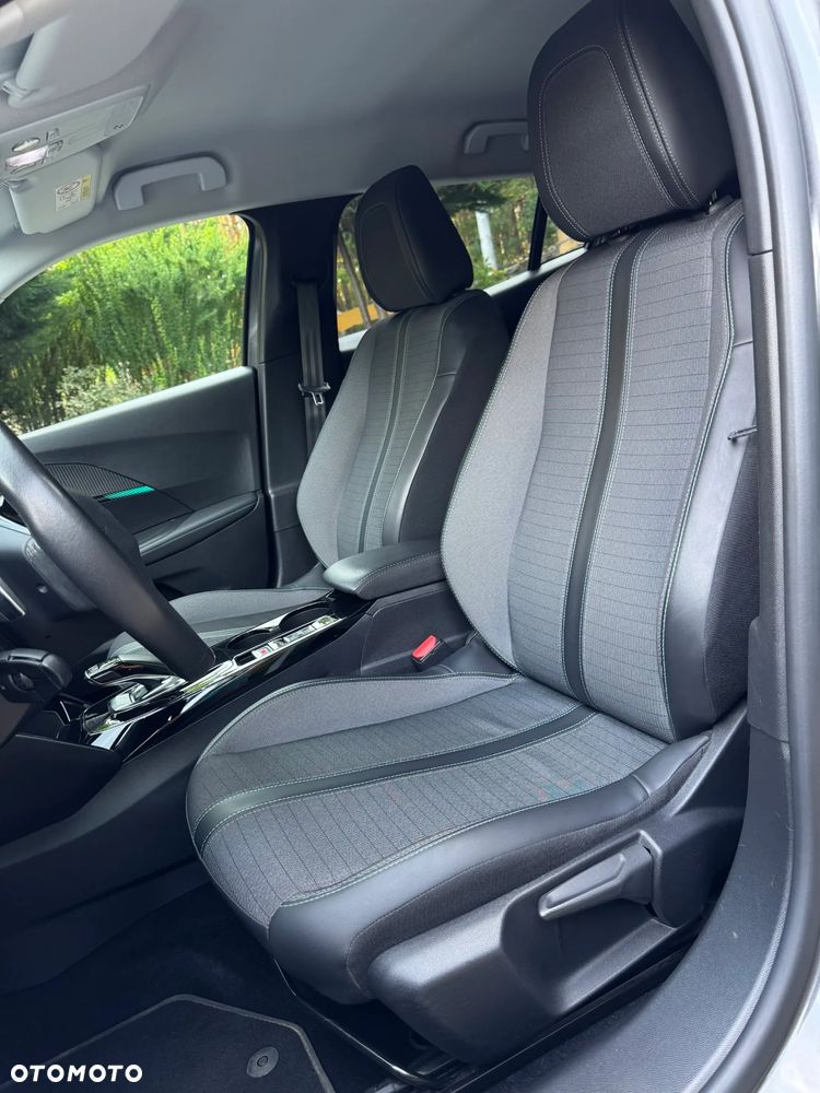 Peugeot 2008 1.2 PureTech Allure S&S EAT8 - 13