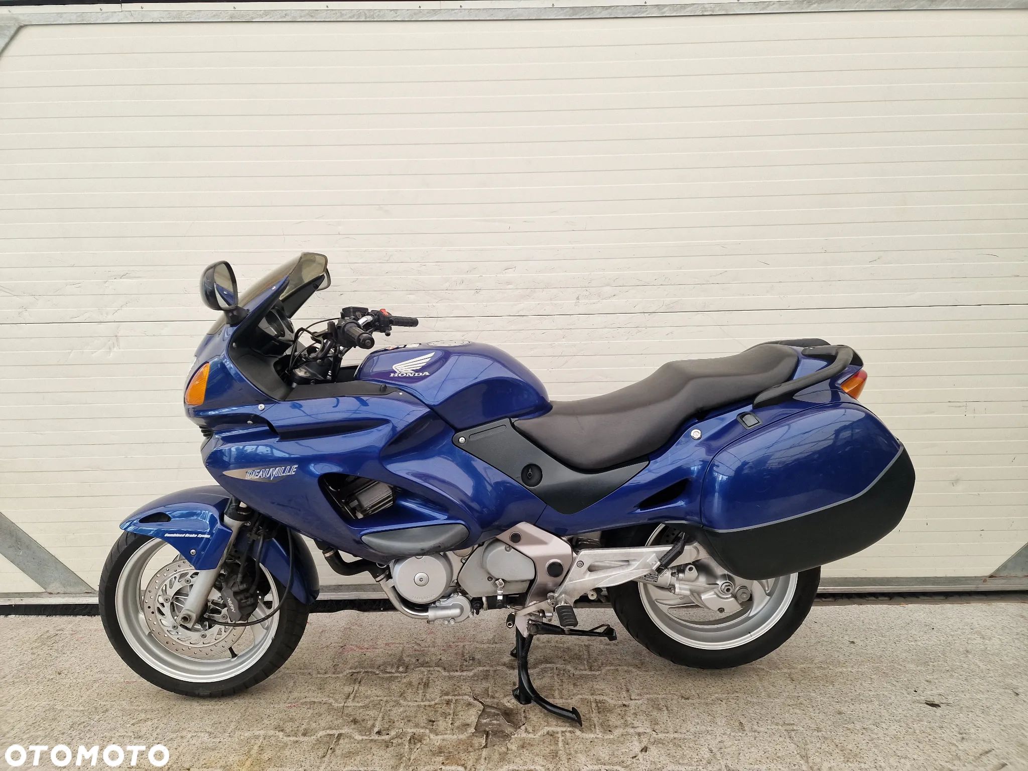 Honda NTV - 1