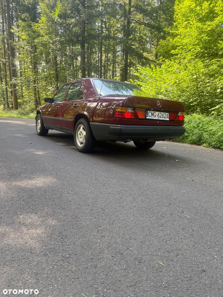 Mercedes-Benz W124 (1984-1993) - 2
