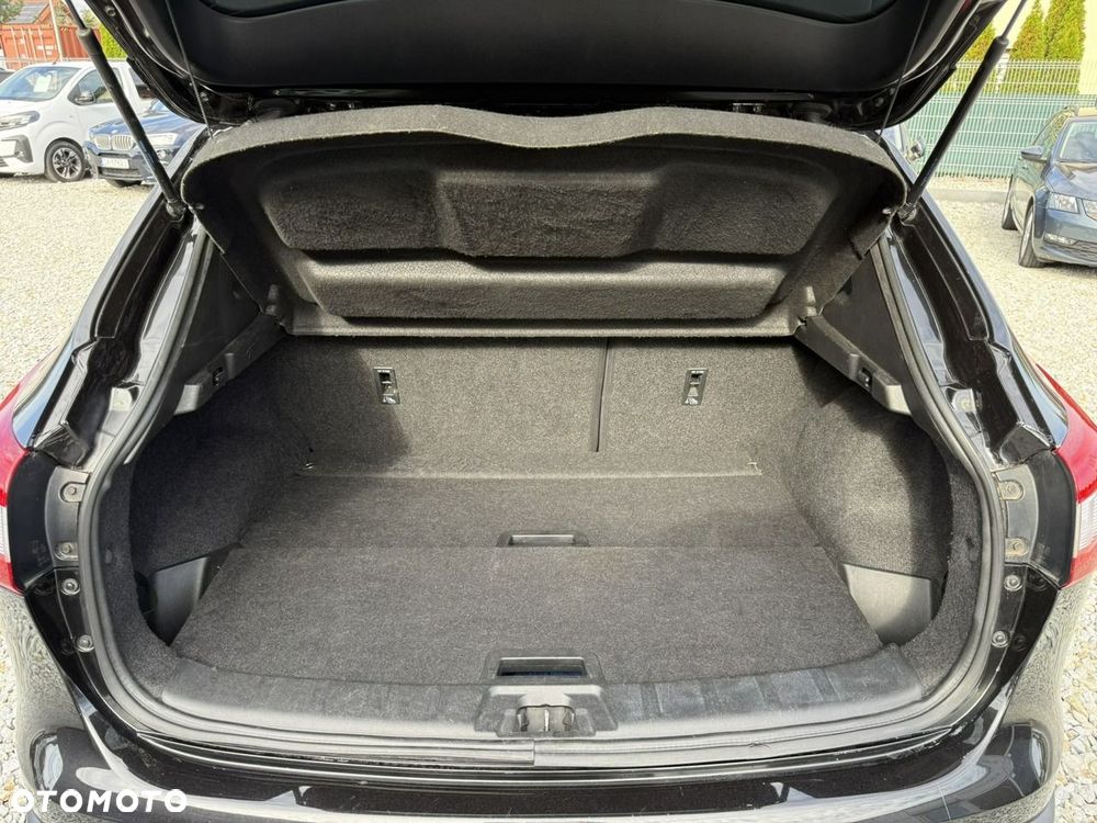 Nissan Qashqai 1.6 DIG-T Tekna - 38