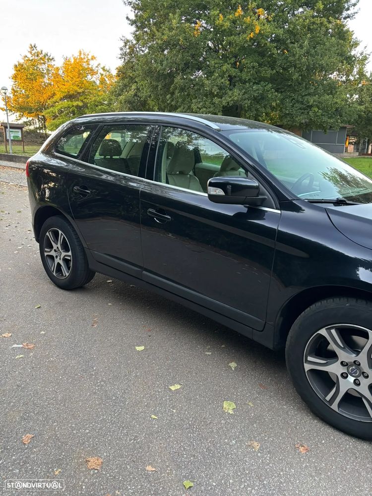 Volvo XC 60 2.0 D3 Drive - 3