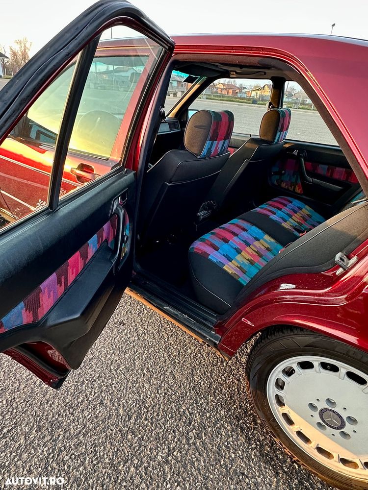 Mercedes-Benz W201 - 7