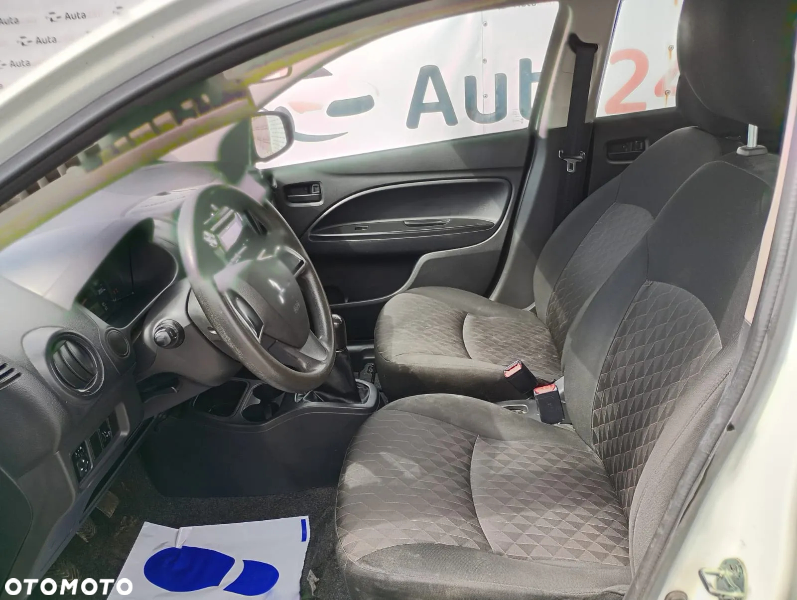 Mitsubishi Space Star 1.2 - 9