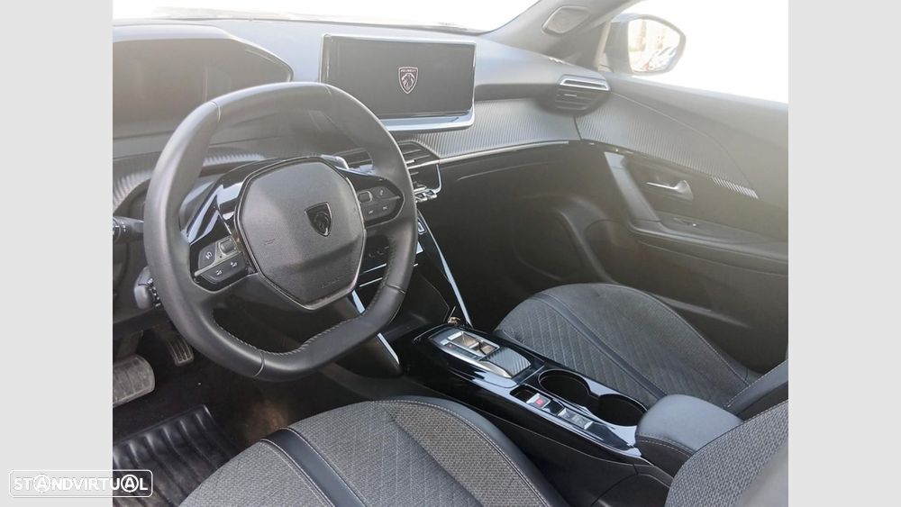 Peugeot 2008 - 14
