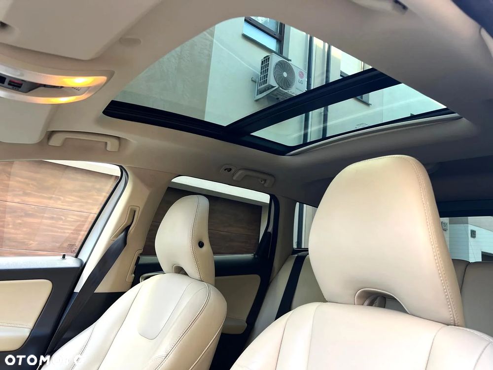 Volvo XC 60 D4 Geartronic Summum - 18