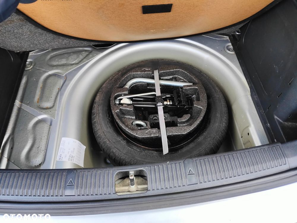 Skoda Fabia 1.2 HTP - 23