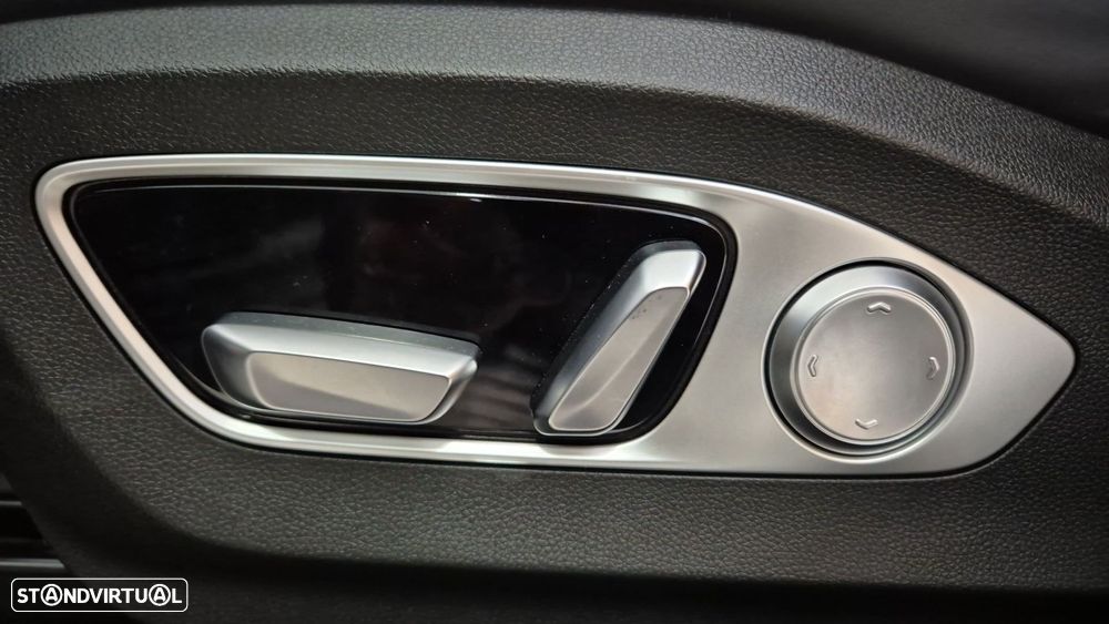 Xpeng G9 98 kWh AWD Performance - 15