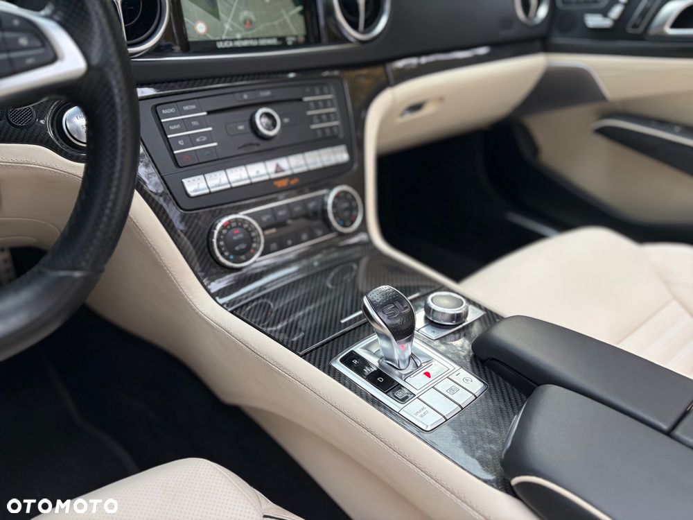 Mercedes-Benz SL 500 - 21