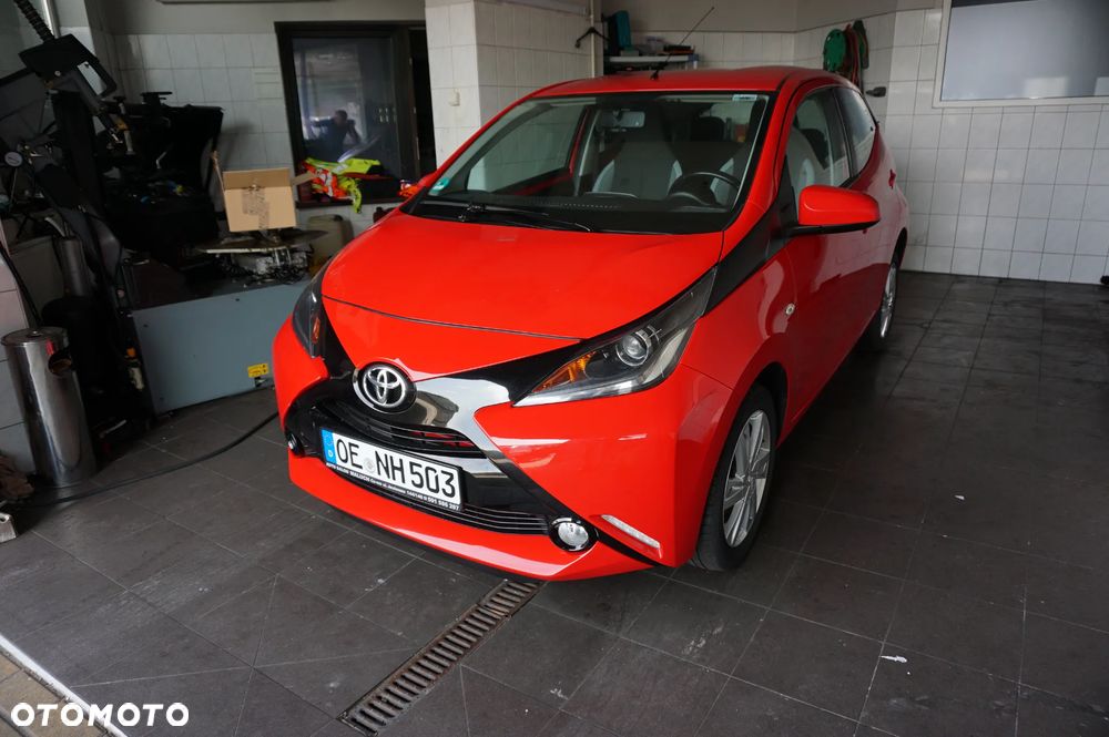 Toyota Aygo x-play Edition-S