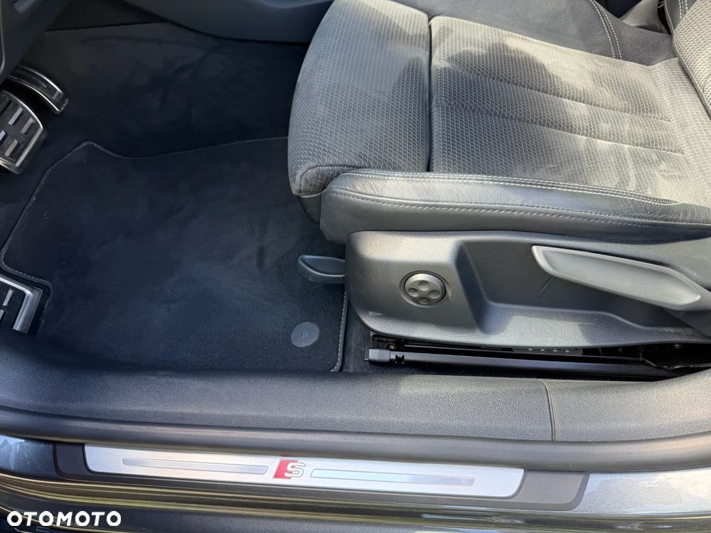 Audi A5 Sportback 40 TDI quattro S tronic S line - 15