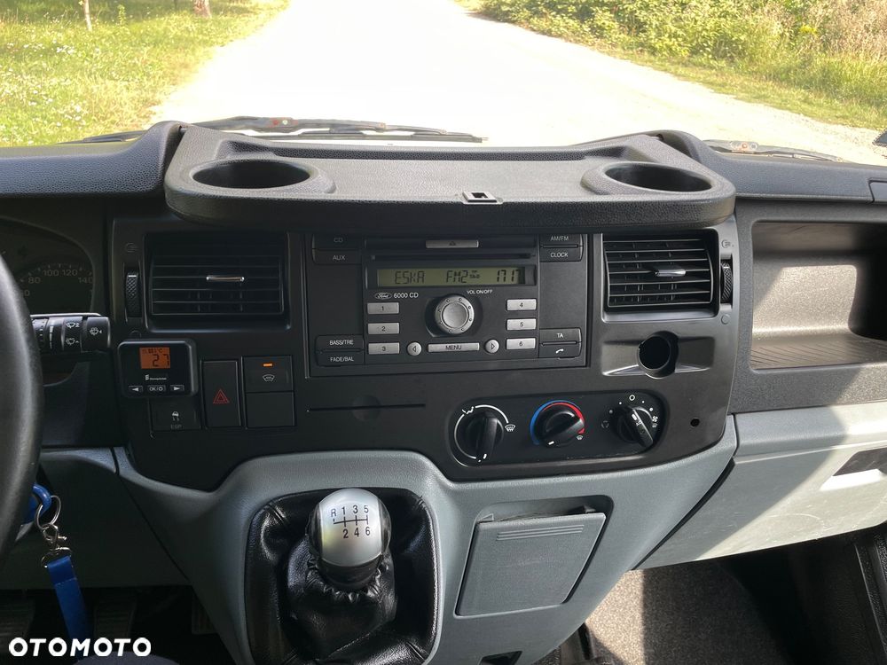 Ford Transit - 6
