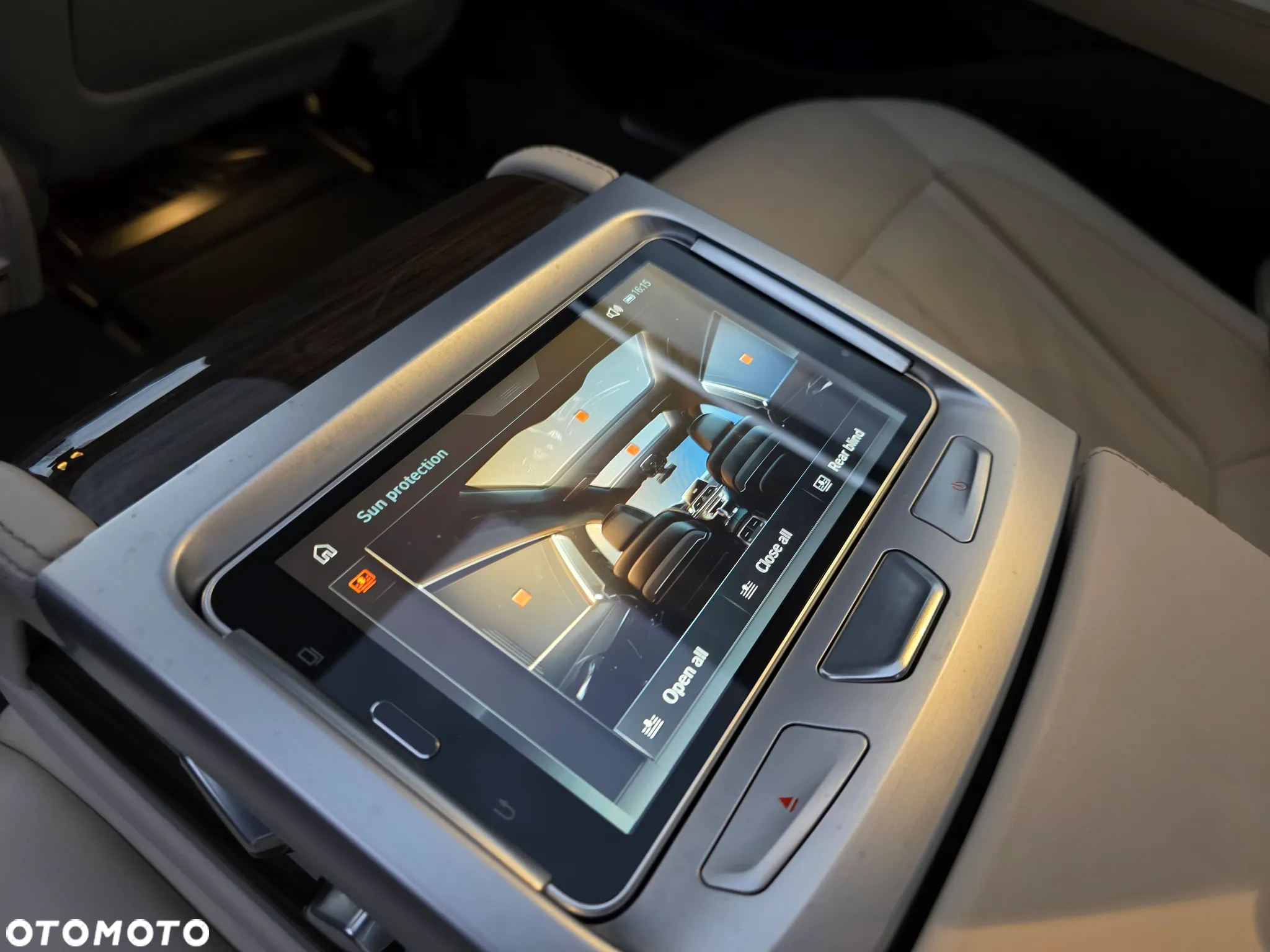 BMW Seria 7 740Le xDrive iPerformance - 13