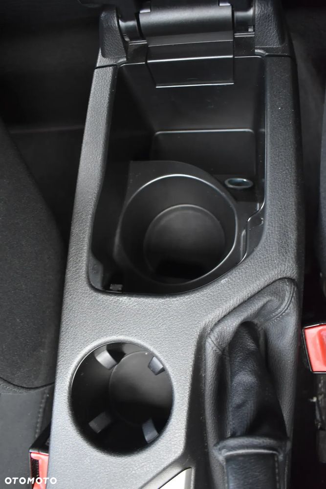 BMW X1 sDrive18d xLine - 19