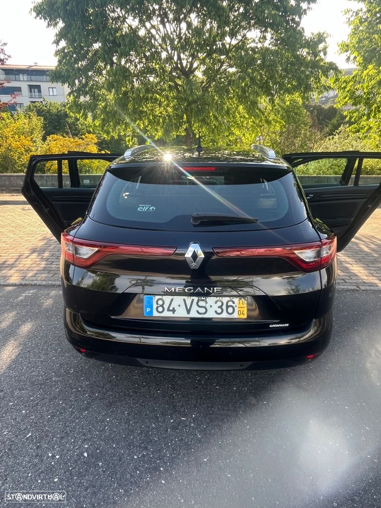 Renault Mégane Sport Tourer - 13