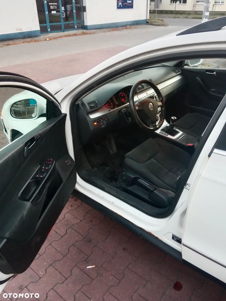 Volkswagen Passat Variant 2.0 TSI Comfortline - 20