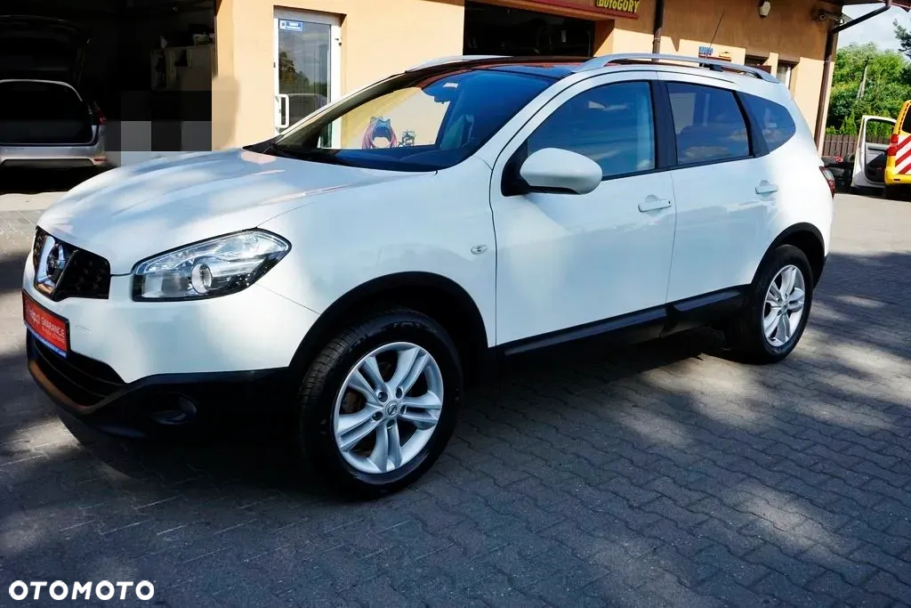 Nissan Qashqai+2 - 3