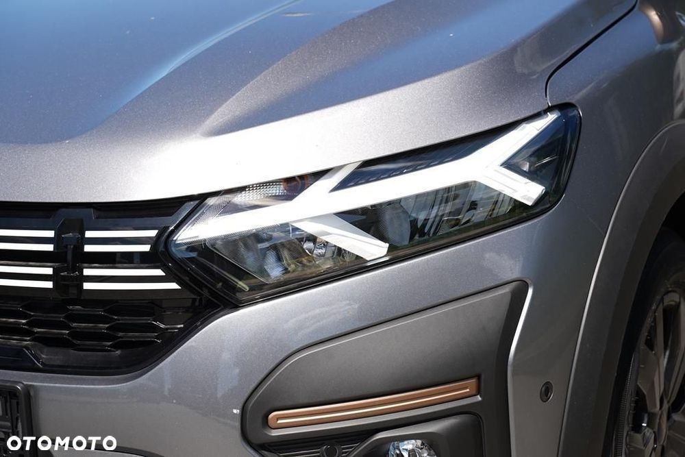 Dacia Jogger 1.6 Full Hybrid 140 Extreme+ MMT 7os - 31
