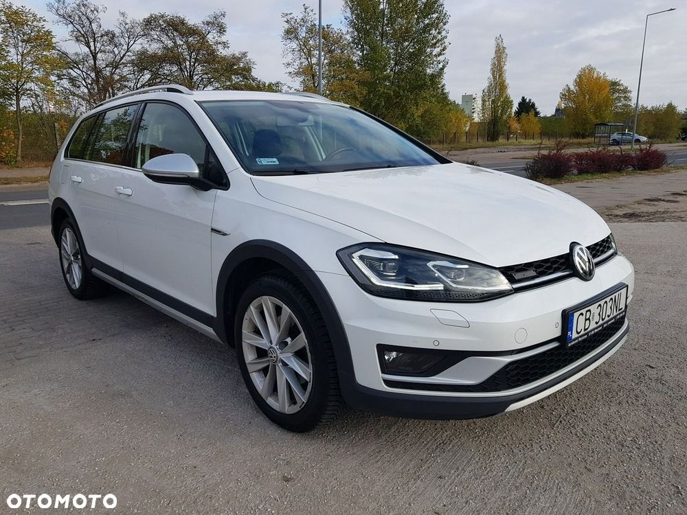 Volkswagen Golf Variant 2.0 TDI 4Motion (BlueMotion Tech) Highline - 3