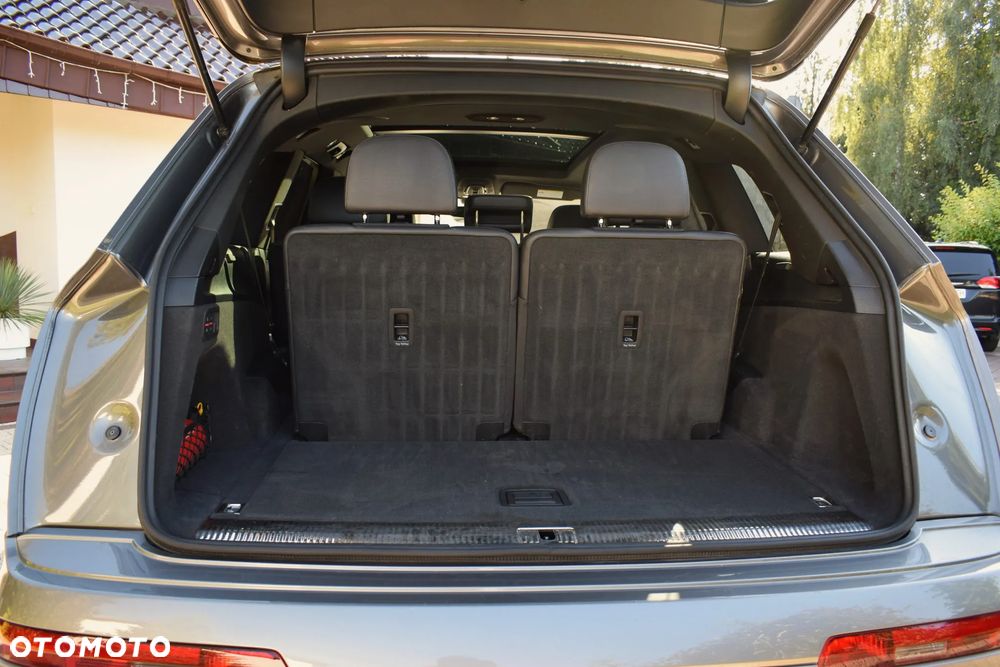 Audi Q7 3.0 TFSI Quattro Tiptronic - 11