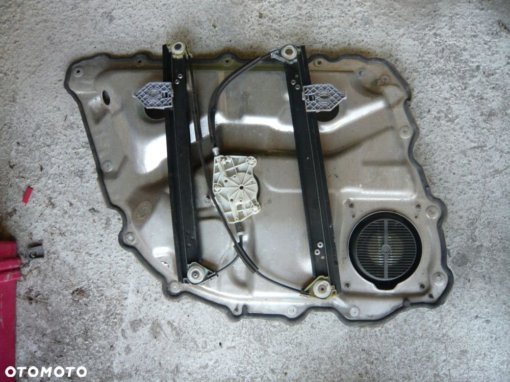podnośnik szyby prawy tył 4e0839850 audi a8 d3 - 2