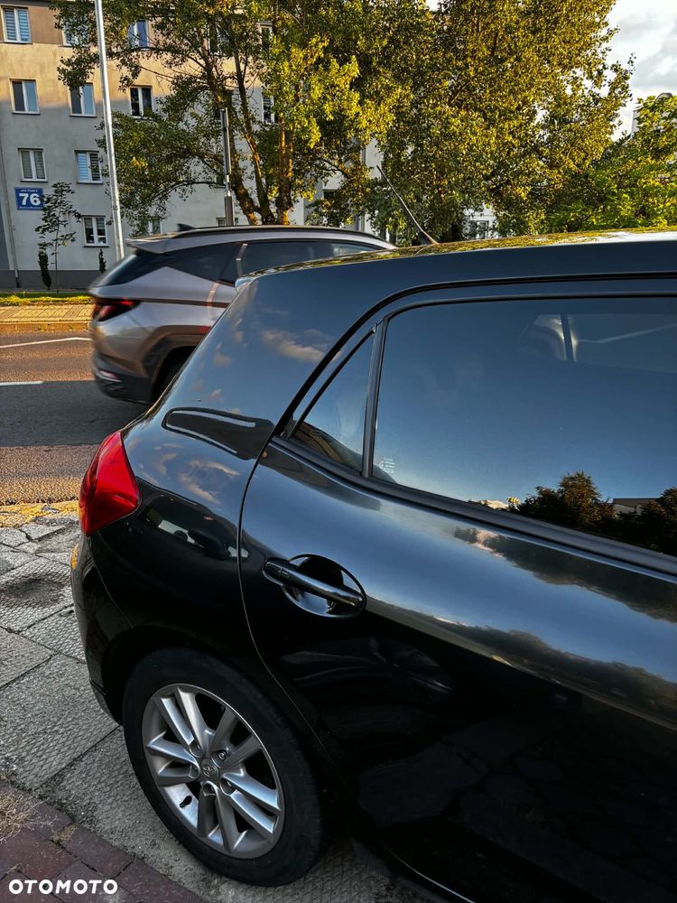 Toyota Auris 1.6 VVT-i Premium - 8