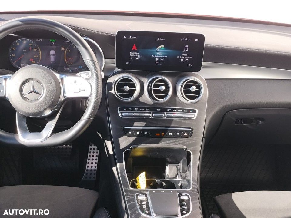 Mercedes-Benz GLC - 9