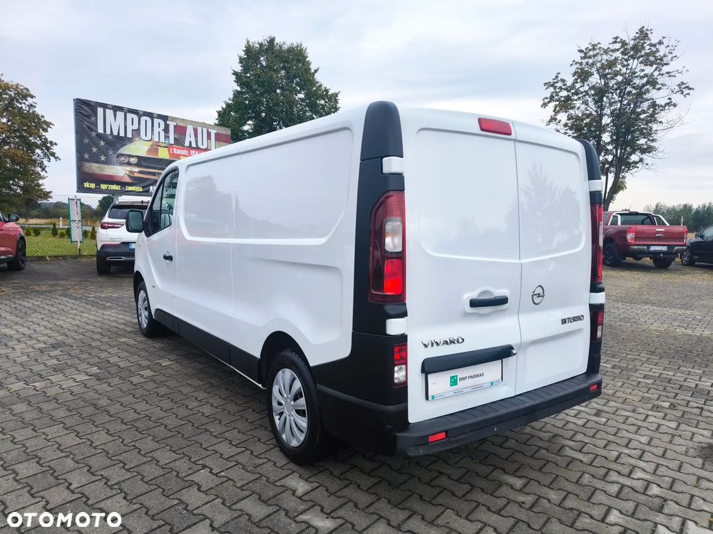 Opel Vivaro - 3