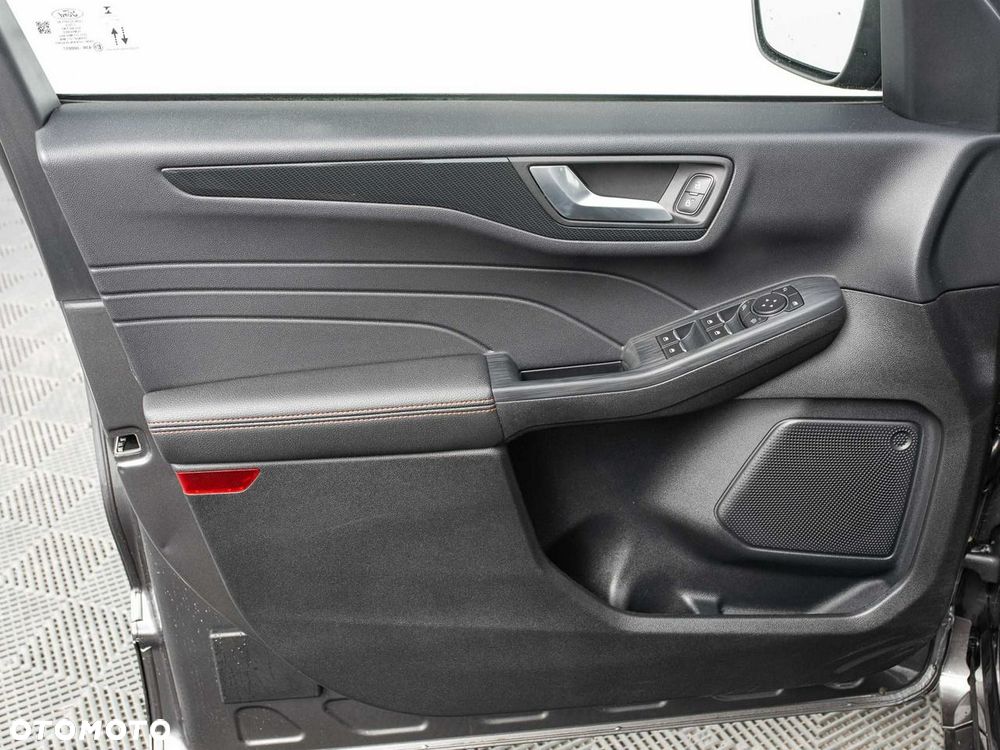 Ford Kuga 1.5 EcoBoost FWD ST-Line - 10
