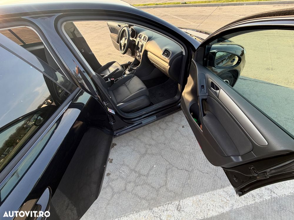 Volkswagen Golf 1.4 Style - 12