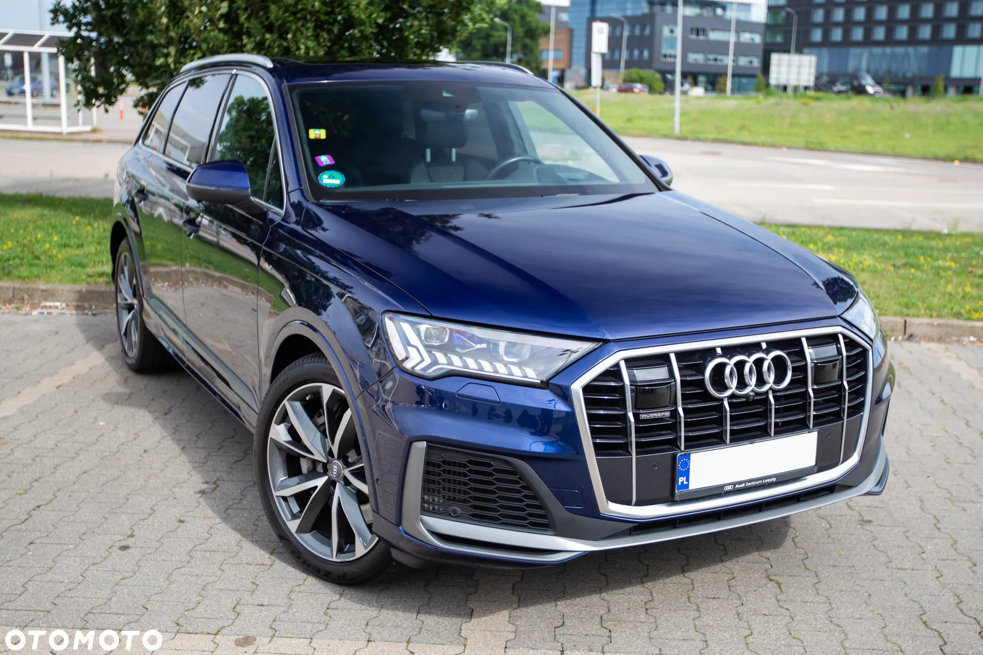Audi Q7 55 TFSI e PHEV Quattro S Line Tiptr - 5
