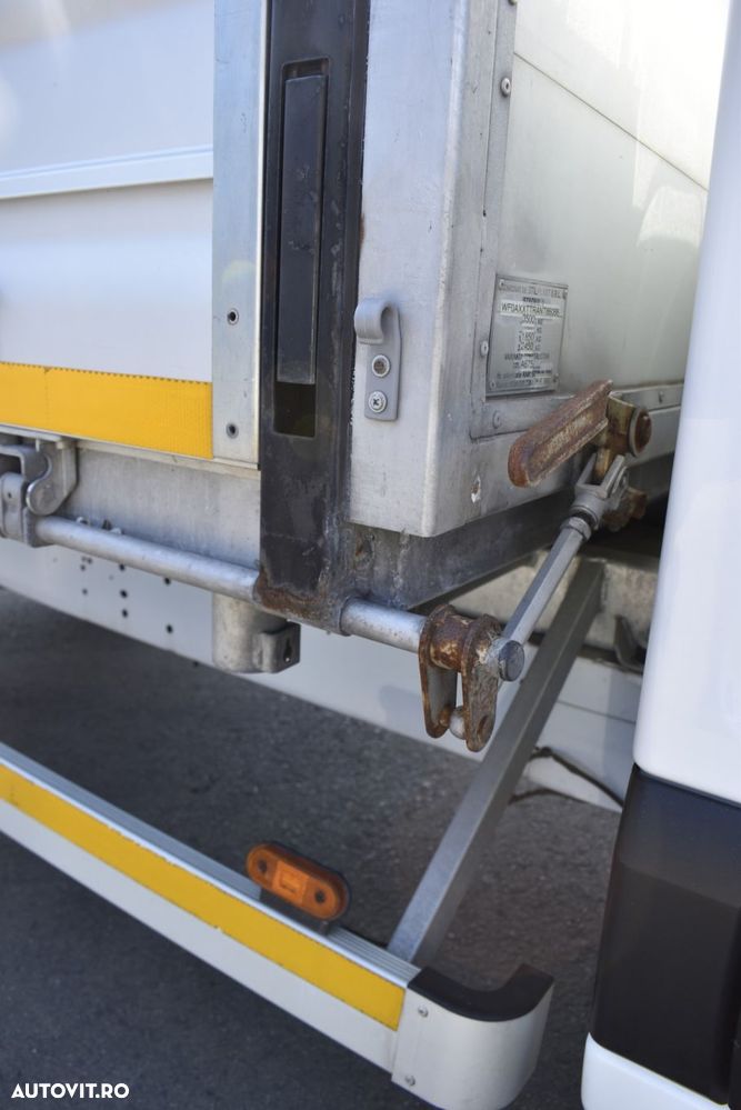 Ford Transit - 22