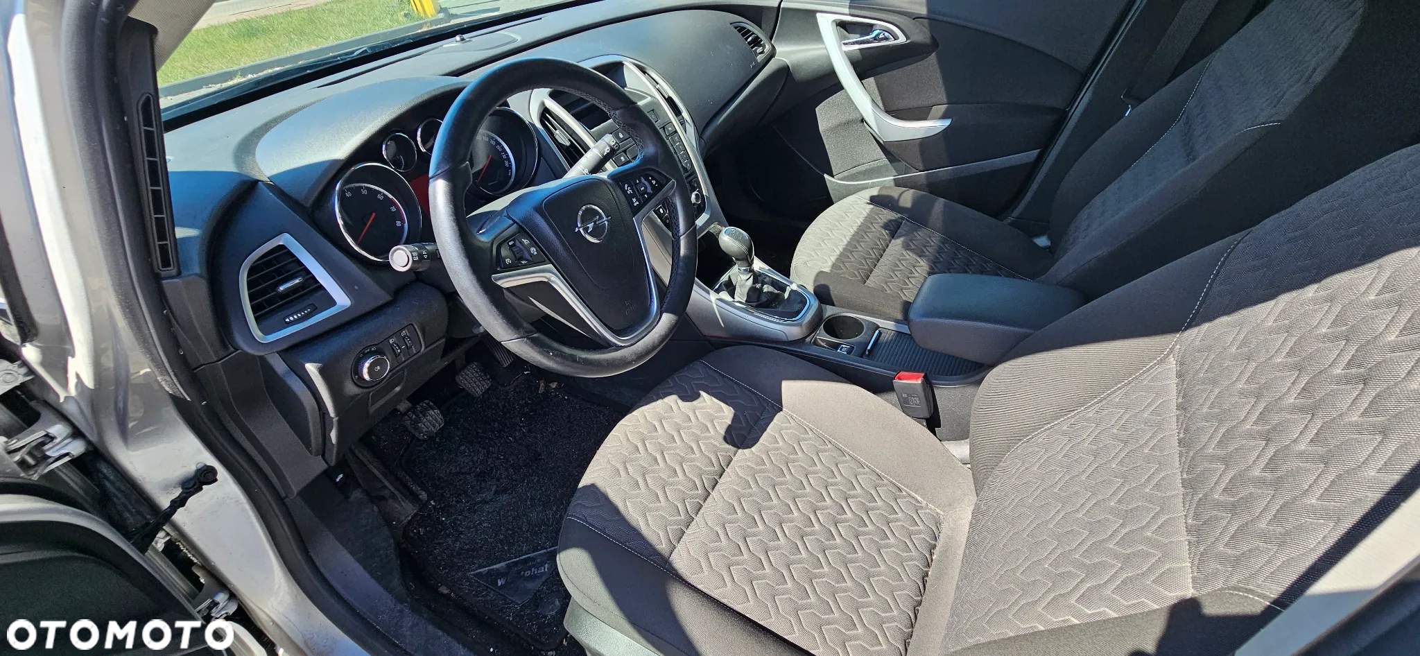 Opel Astra 1.4 Turbo Active - 25