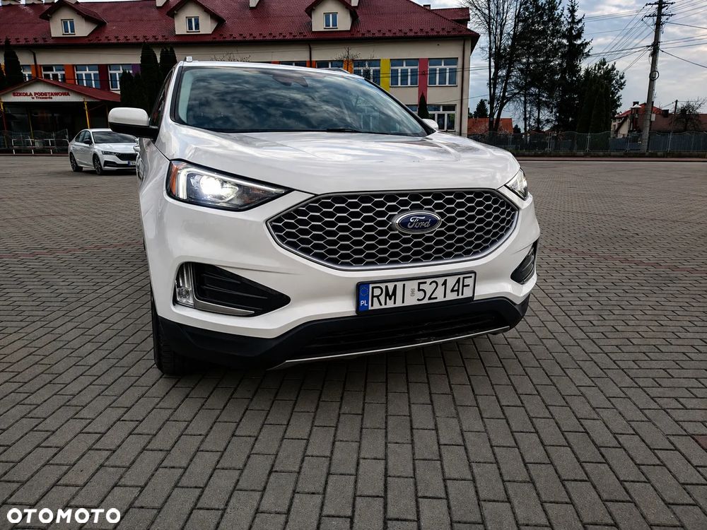 Ford Edge - 2
