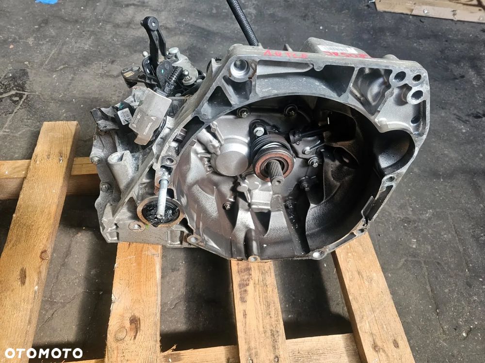 SKRZYNIA BIEGÓW 1.0 TCE JR5 082 JR5082 RENAULT CAPTUR II - 4