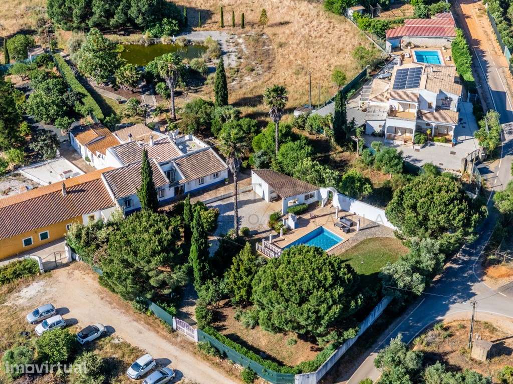 Quinta T3 Renovada com Piscina entre Lagoa e Silves - Grande imagem: 5/40