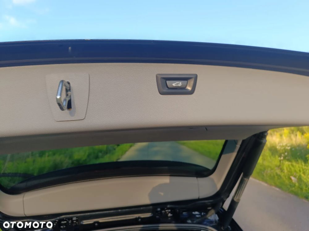 BMW Seria 3 318d Blue Performance - 8