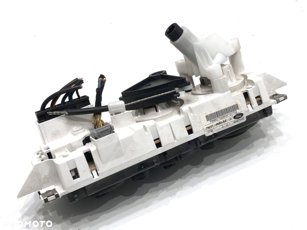 PANEL STEROWANIA NAWIEWU - 45.00 PLN - FORD FOCUS II (DA_, HCP, DP) 2004 - 2013 1.6 74 kW [100 KM] - 2