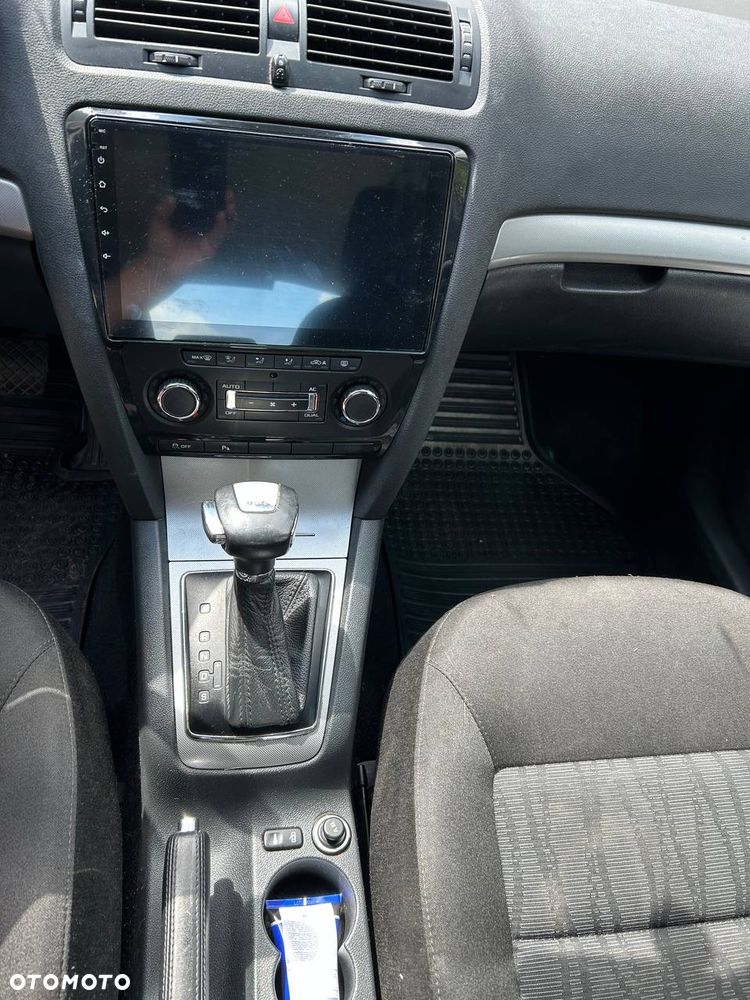 Skoda Octavia 2.0 TDI DPF Ambition DSG - 6